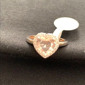 Rose gold heart shaped ring with crystal